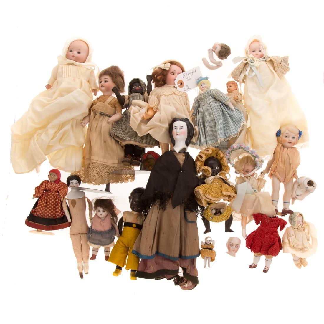 Assortment of German bisque and other small dolls (1 of 5)
