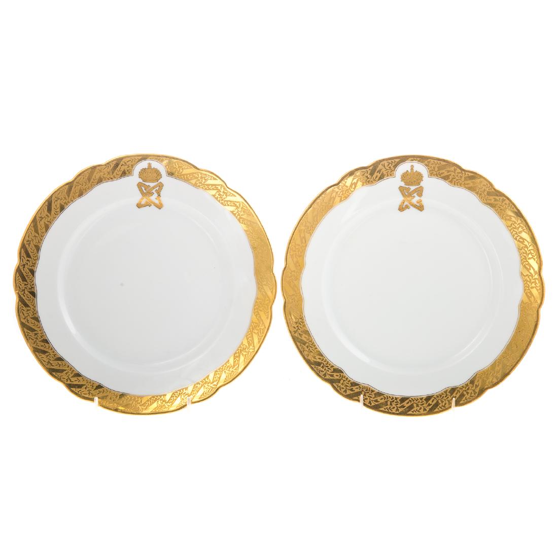 Pair Kusnetsov Imperial Porcelain plates (1 of 4)