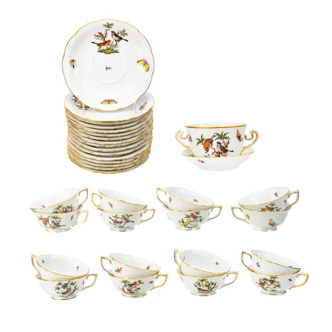 16 Herend porcelain teacups and saucers (1 of 7)