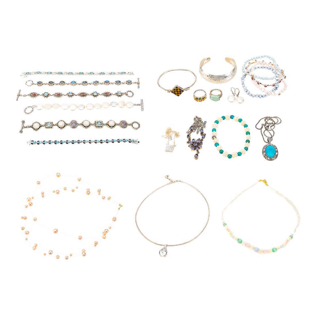 A Collection of Ladies Sterling & Pearl Jewelry (1 of 6)