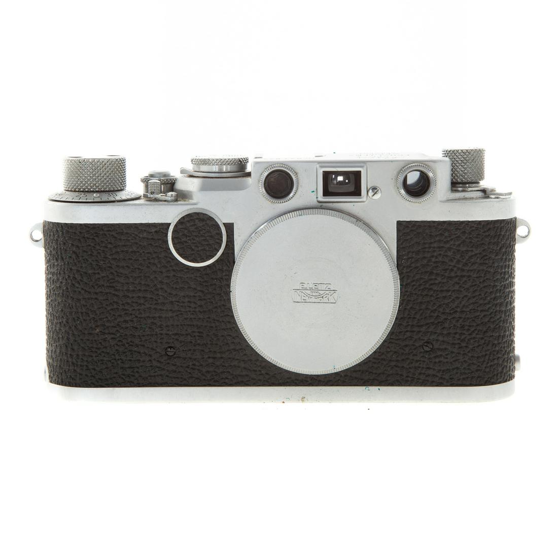 Leica II F Camera Body: dated; 1956; serial # 821844