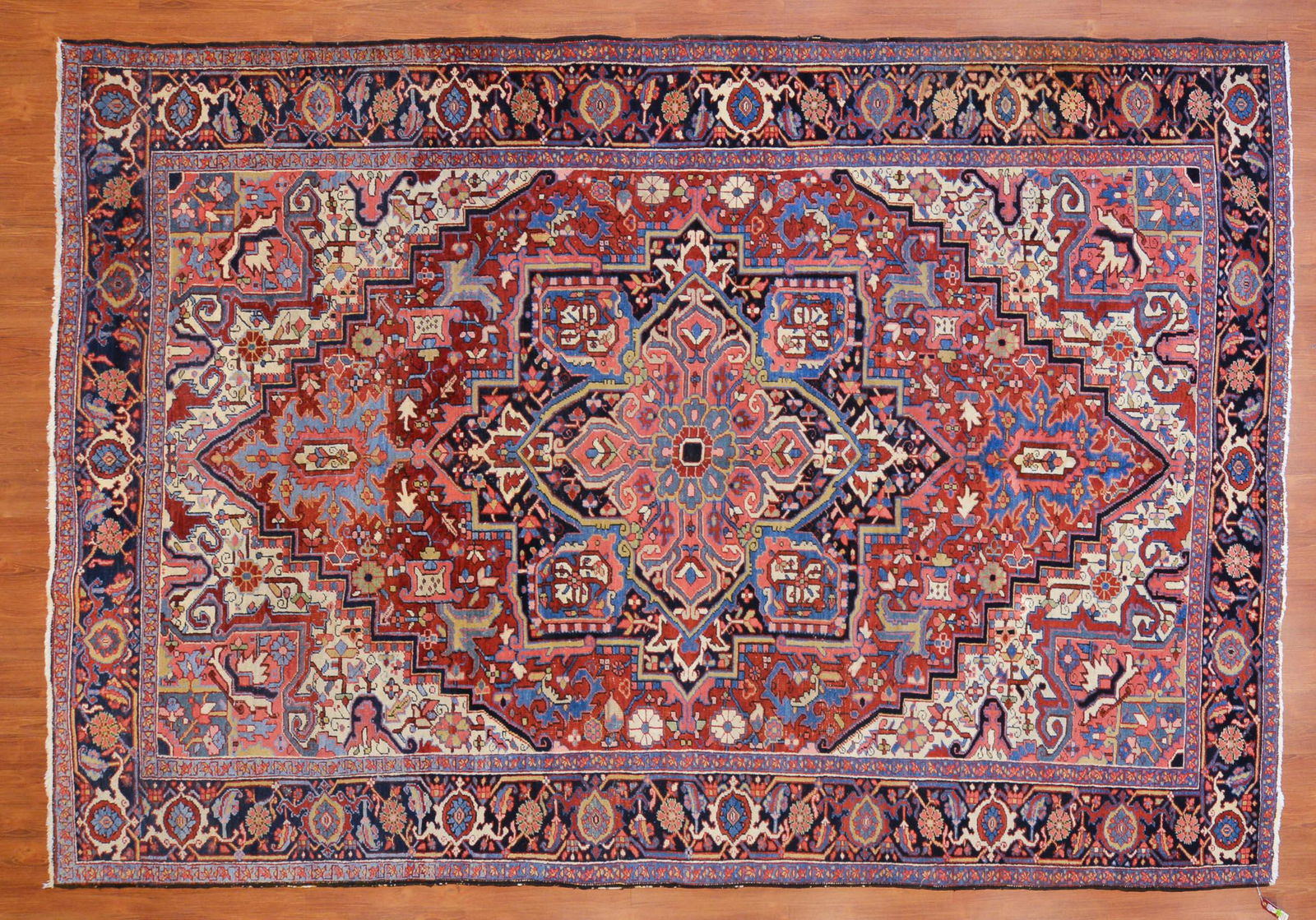 Antique Heriz Rug, Persia, 7.11 x 11.6 (1 of 6)