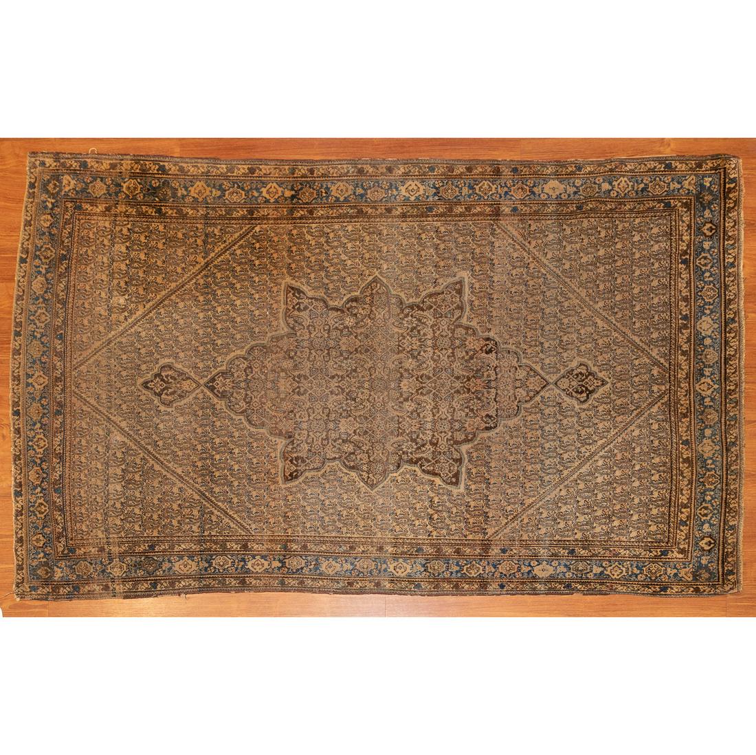 Antique Senneh Rug, Persia, 4.1 x 6.5: First quarter 20th century