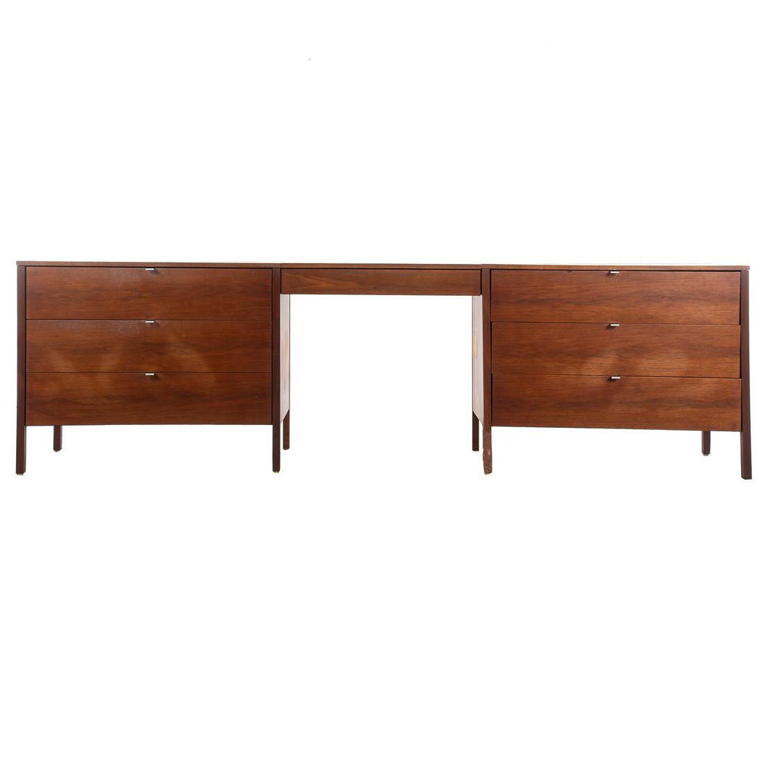 Florence Knoll Convertible Desk (1 of 15)