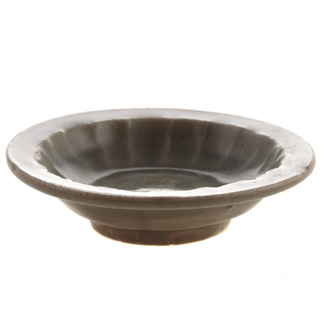 Chinese Early Ming Dynasty Celadon Porcelain Bowl (1 of 5)