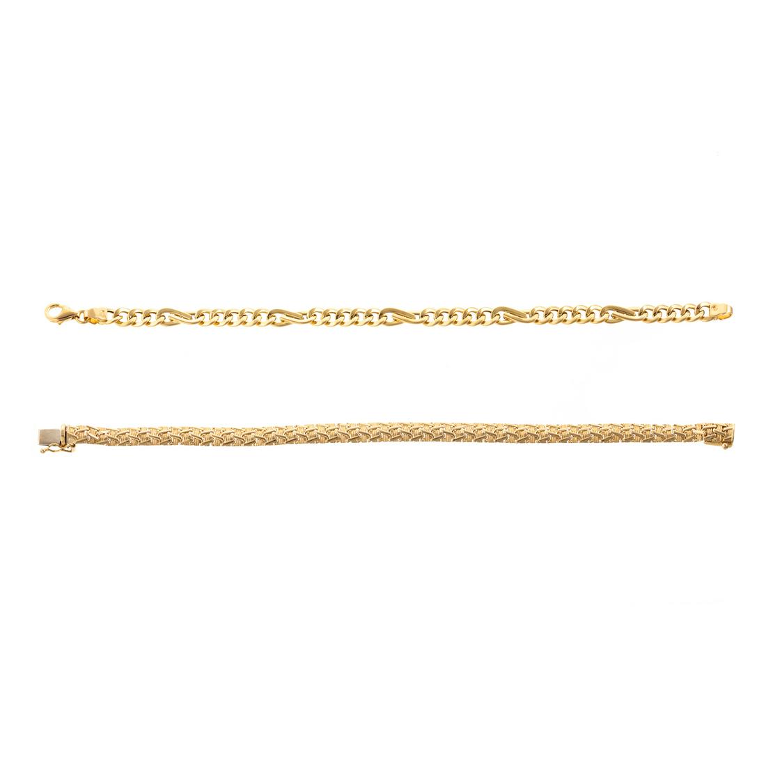 Two Italian Link Bracelets in 18K & 14K: 1) 18K yellow gold curb-link bracelet, made in Italy, lobster clap, 7.5 in. L, and 2) 14K yellow gold ridged link bracelet, made in Italy, hidden box clasp with safety latch, 7.25 in. L, 16.0 grams tw