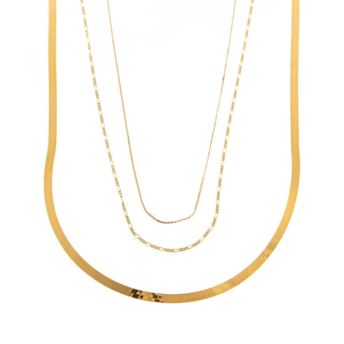 An 18K Herringbone Chain & Two Thin Chains (1 of 4)