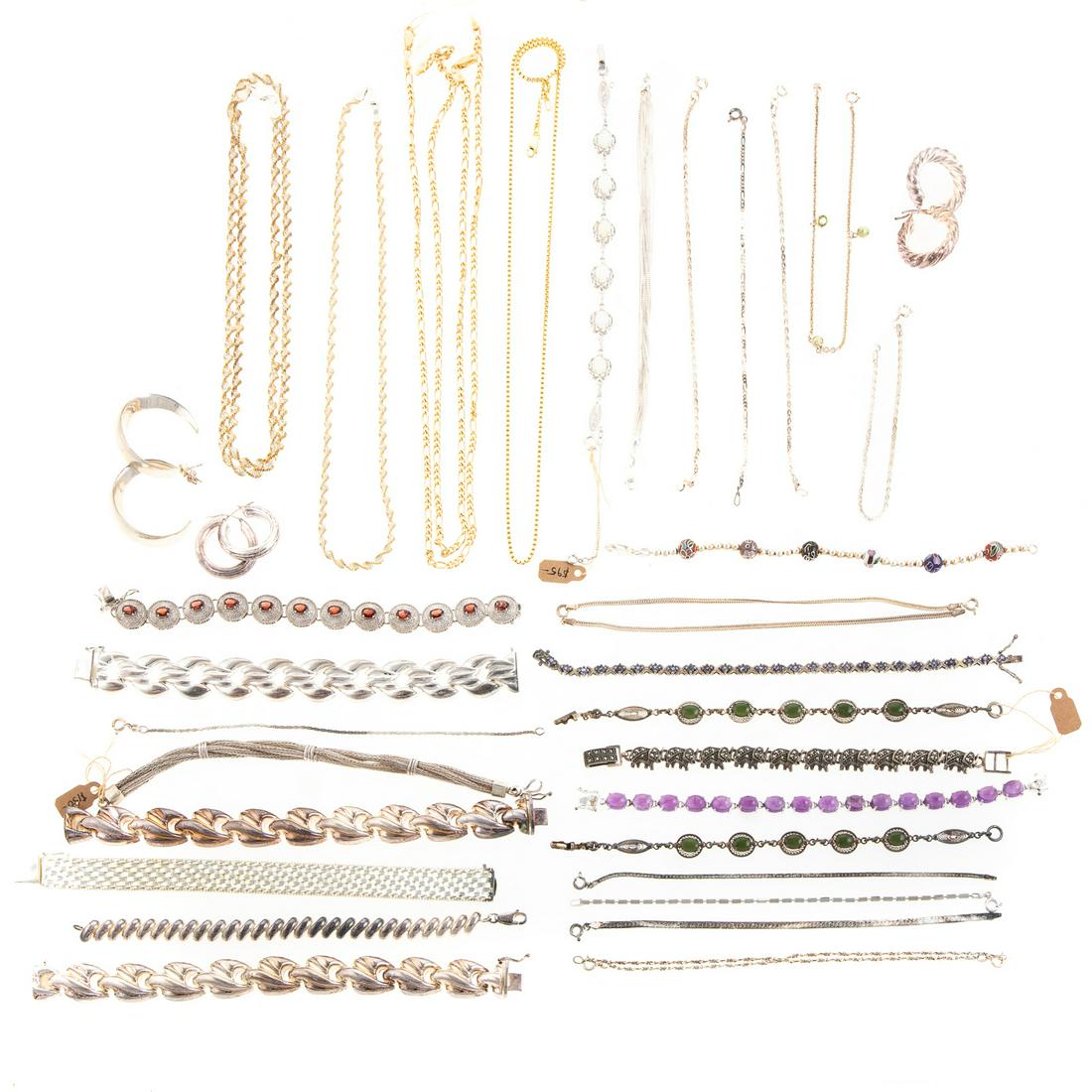 A Bag of Sterling Silver Jewelry (1 of 9)