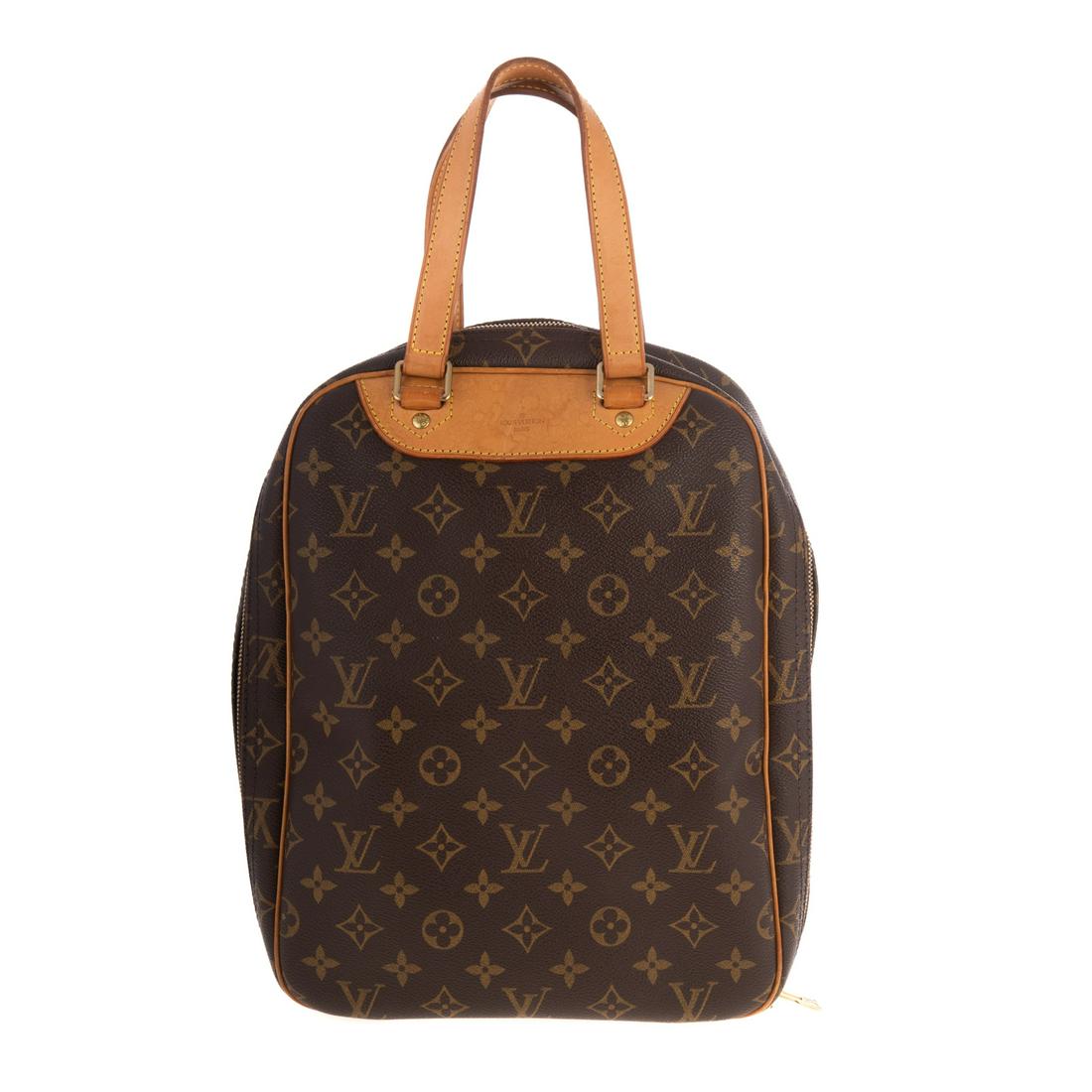 A Louis Vuitton Monogram Excursion Shoe Bag (1 of 9)