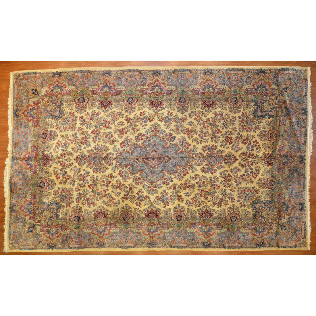 Semi-Antique Kerman Carpet, Persia, 9.10x16 (1 of 7)