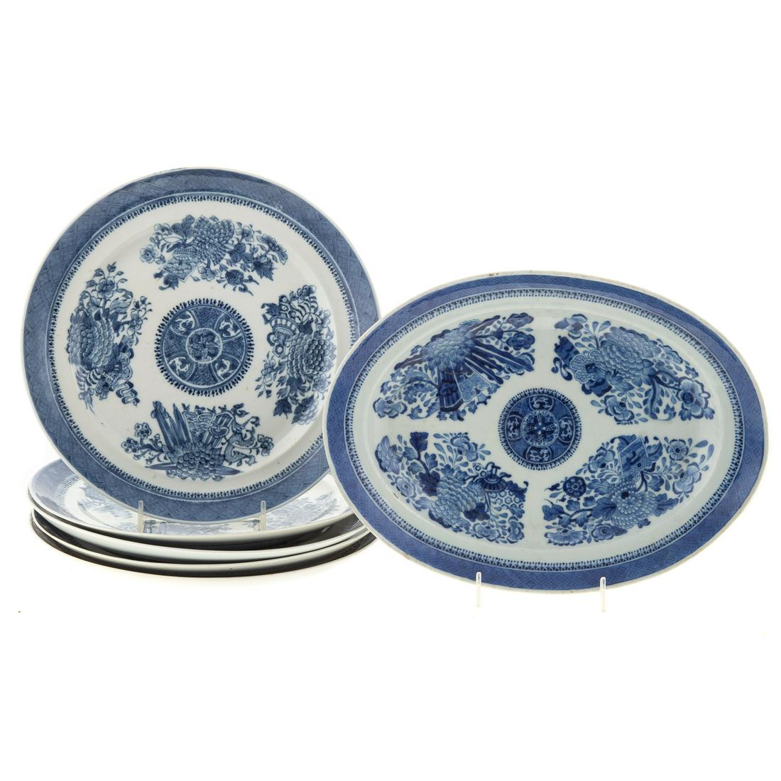 Chinese Export Blue Fitzhugh Platter & Five Plates (1 of 4)