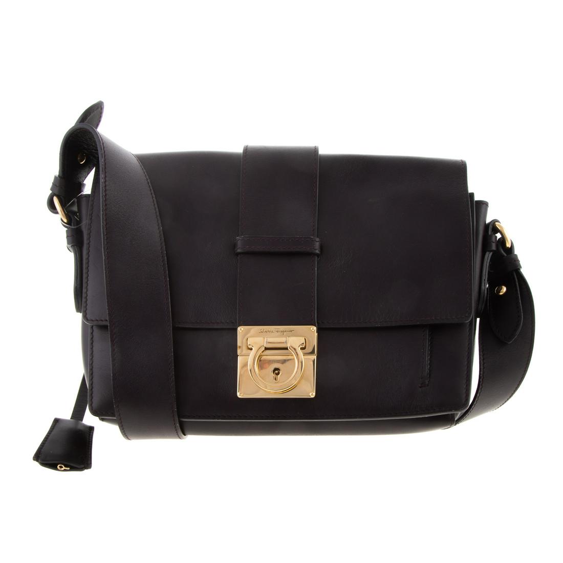 A Salvatore Ferragamo Crossbody (1 of 8)