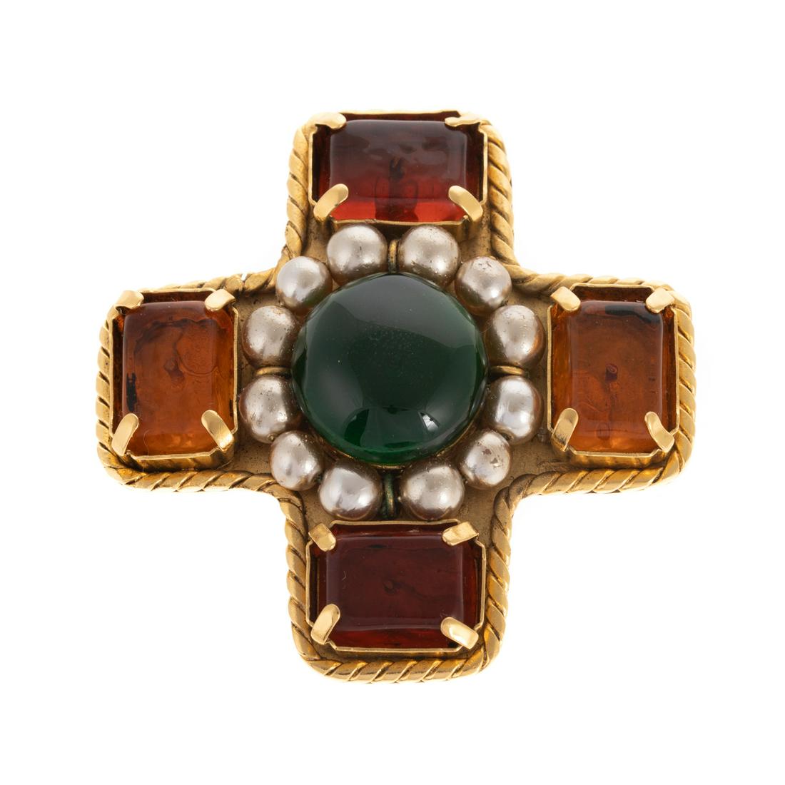 A Chanel Gripoix Brooch (1 of 4)