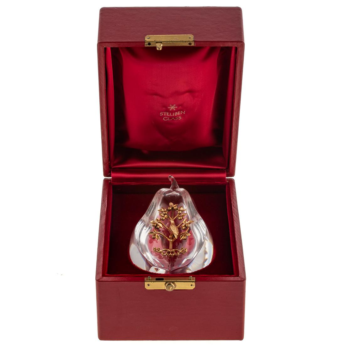 Steuben "Partridge in a Pear Tree" Sculpture: Marked "Steuben", with 18K gold; in fitted box. 5 3/4 in. H.