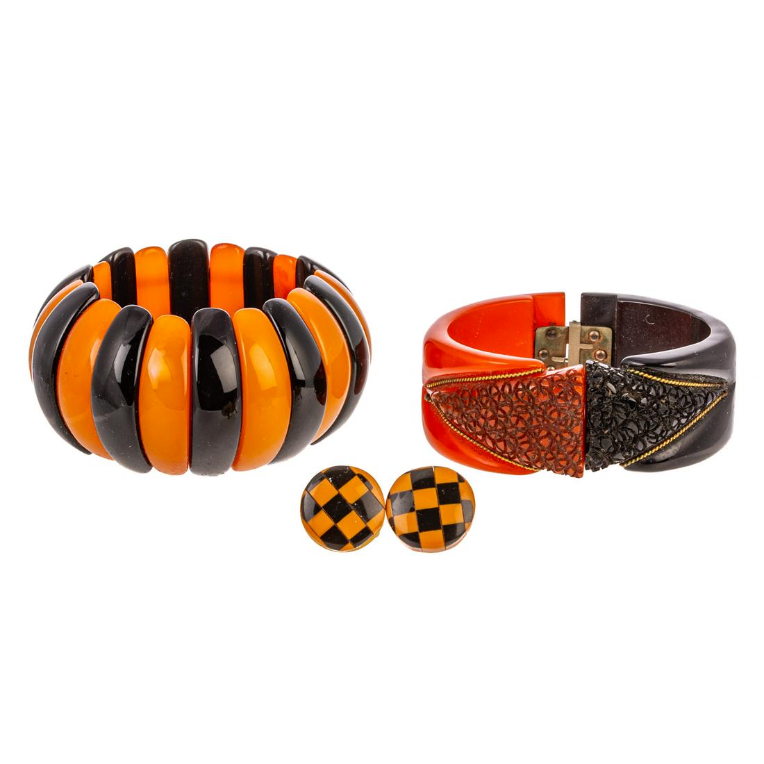 Black & Butterscotch Bakelite Jewelry (1 of 6)