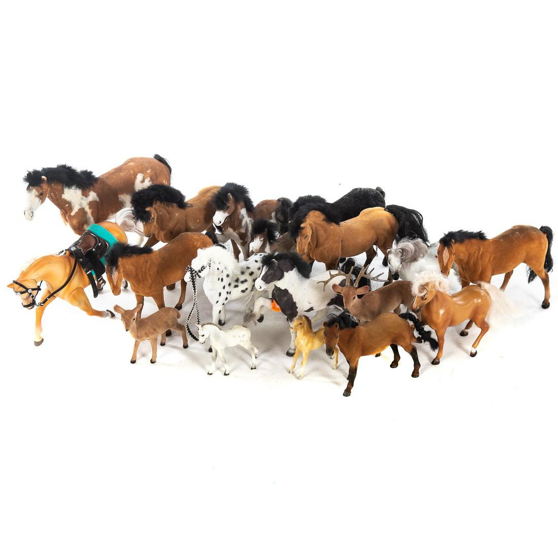 Large Lot of Plastic Horses & Other Animals: .