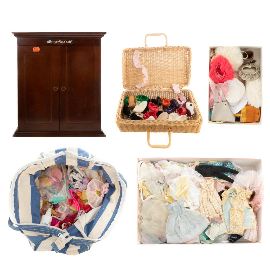 Lot of Assorted Barbie Accessories (1 of 8)