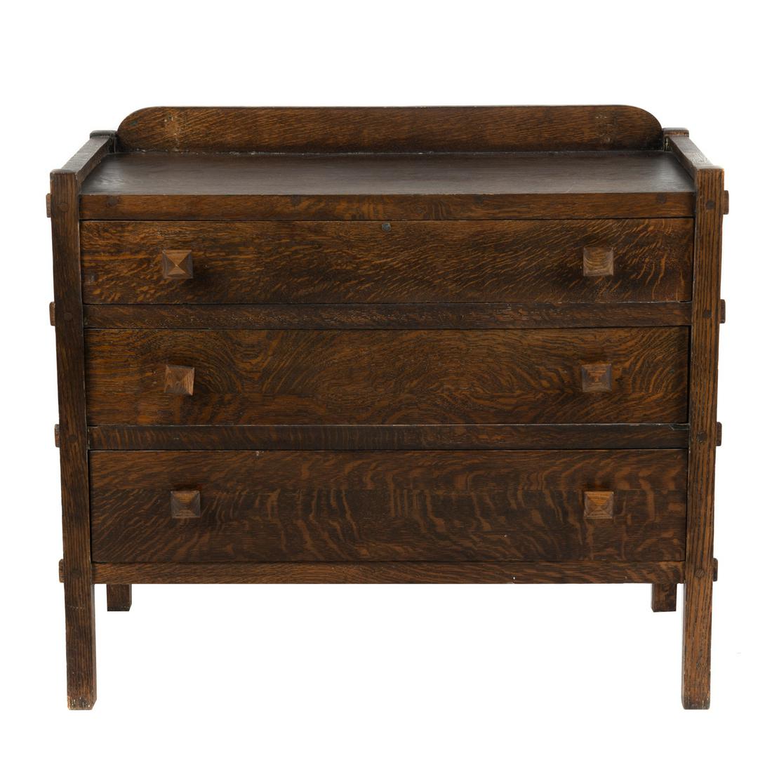 American Arts & Crafts Oak Mission Chest (1 of 5)