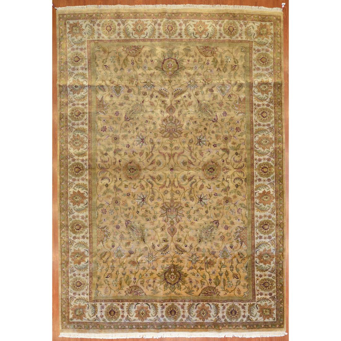 Indo Agra Carpet, India, 9.11 x 13.11 (1 of 8)