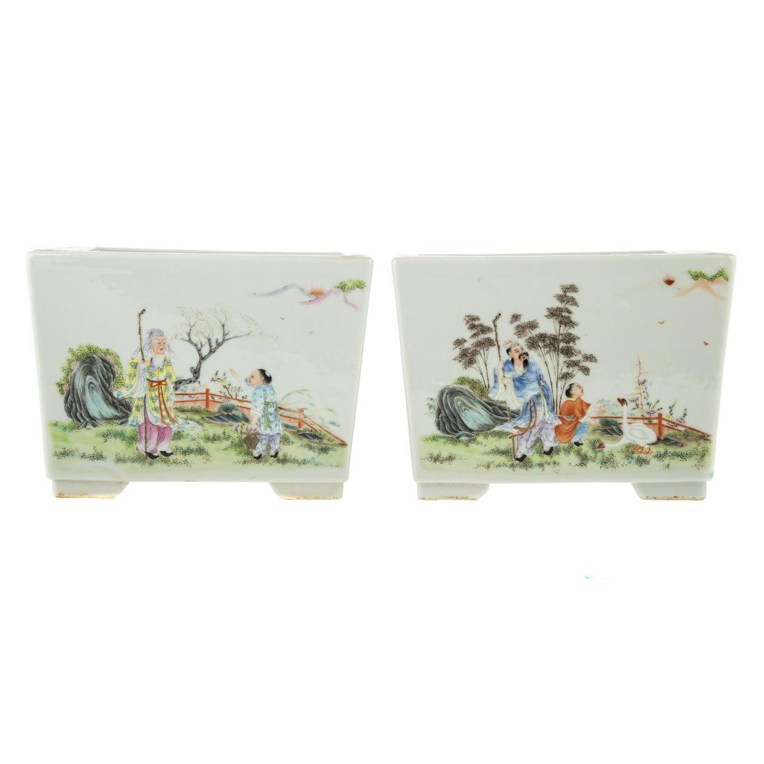 A Pair of Chinese Polychrome Porcelain Planters (1 of 8)