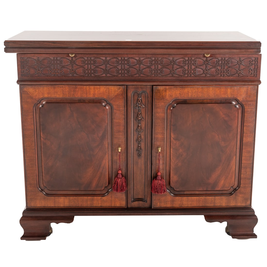Henkel Harris Mahogany Chippendale Style Server (1 of 6)