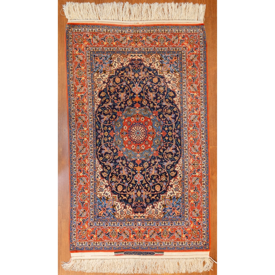 Fine Ispahan Rug, Persia, 3.4 x 5.4 (1 of 4)