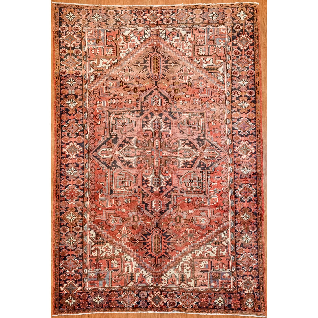 Heriz Rug, Persia, 7.5 x 10.10: Third quarter, 20th century, hand-knotted, wool pile