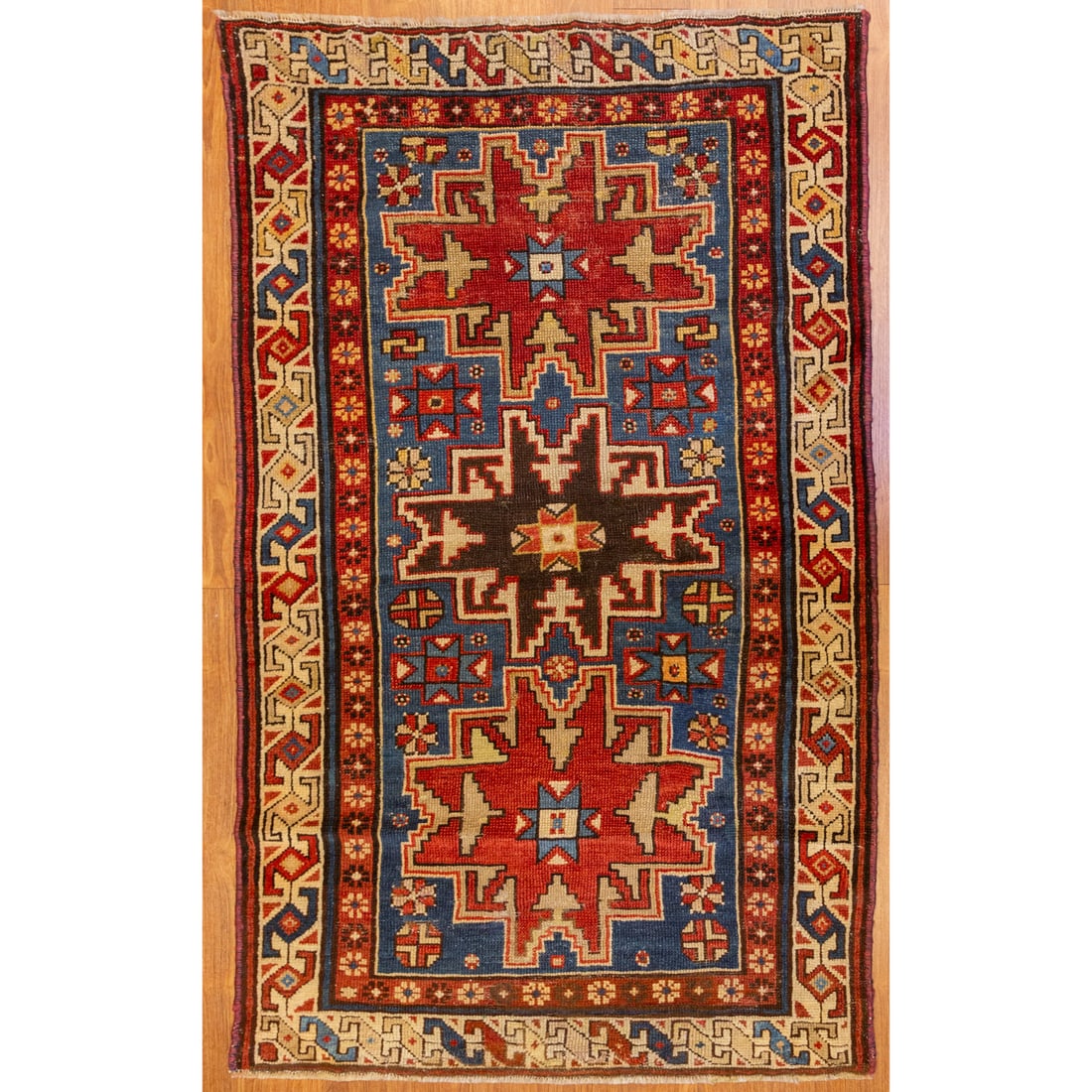 Antique Kazak Rug, Caucasus, 2.10 x 4.1: First quarter, 20th century, hand-knotted, wool pile