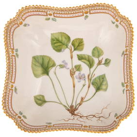 Royal Copenhagen "Flora Danica" Serving Dish (1 of 5)