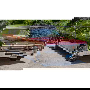 1969 Custom Lincoln Limousine for Jackie Gleason: 1969 Lincoln Custom Jackie Gleason Limousine, modified by Carron and Company * This lot requires special registration to bid. Please contact Alex Cooper?s accounting department at acaccounting@alexcoo