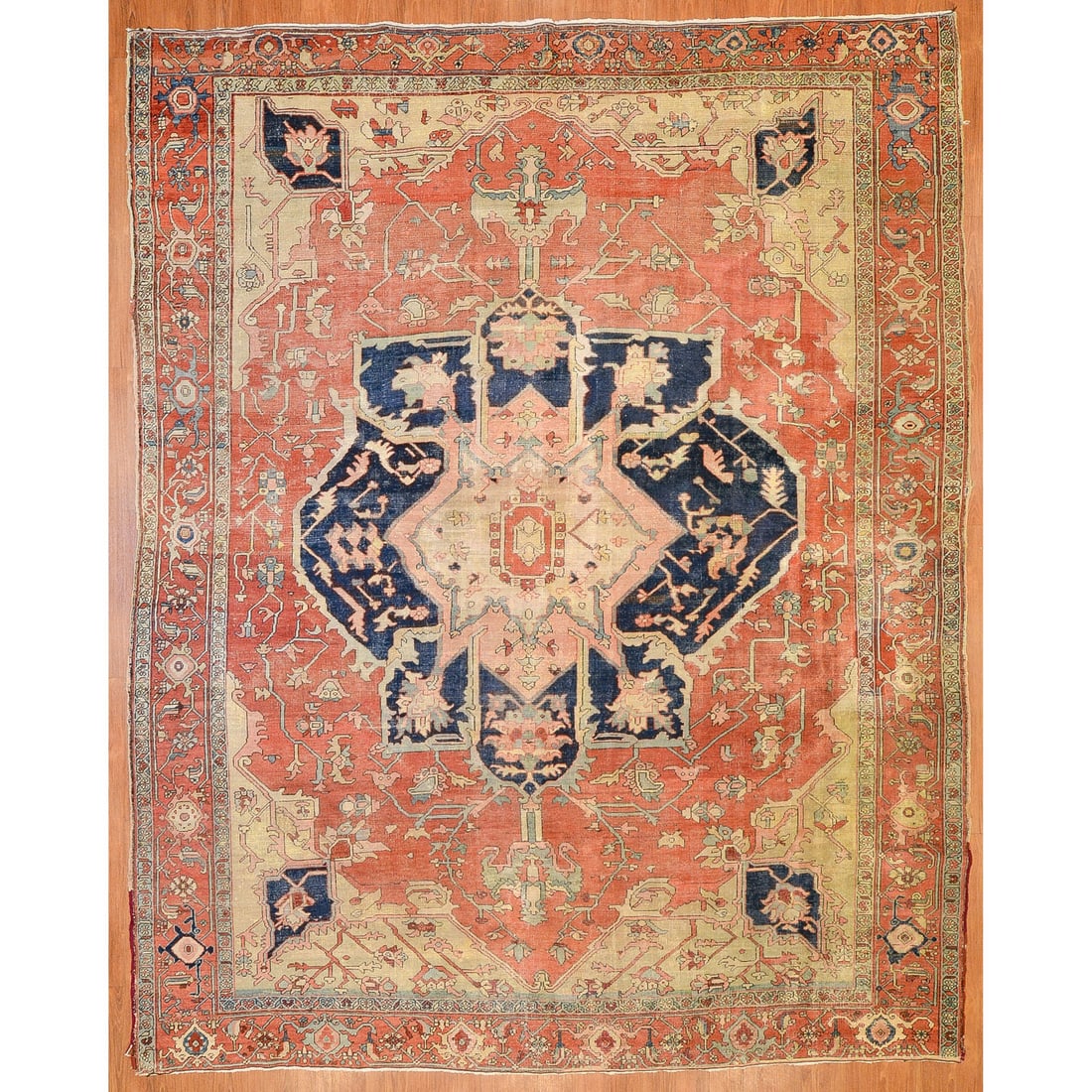 Antique Serapi Rug, Persia, 8 x 10.3: First quarter, 20th century, hand-knotted, wool pile