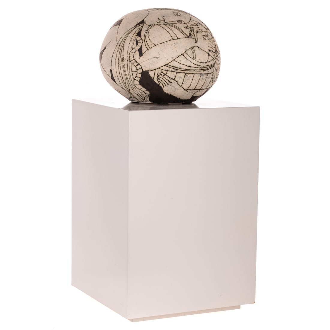 Nina Khemchyan. Round Sculpture, terracotta (1 of 7)