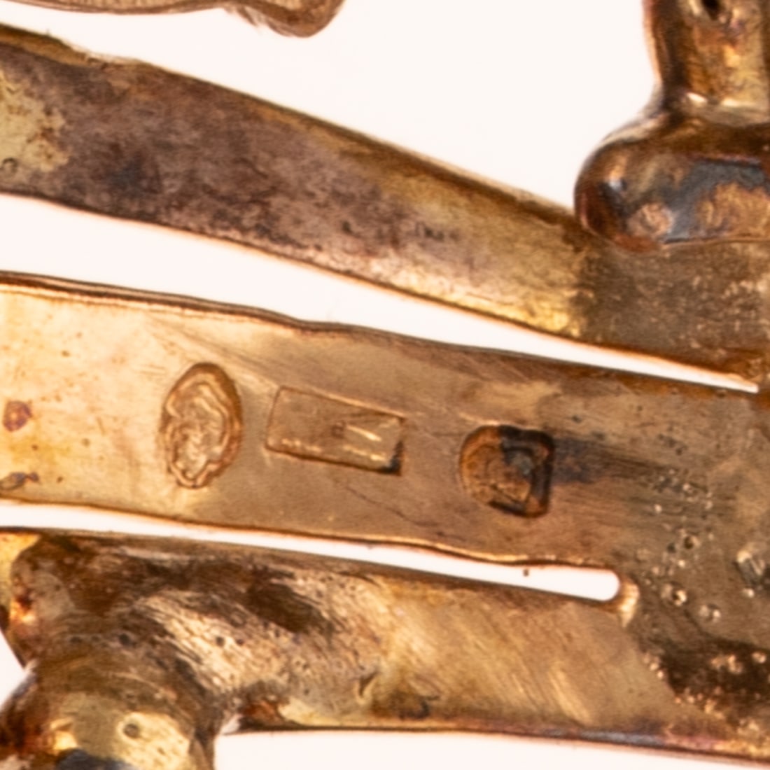 A Multi-Gemstone Whimsical Bird Brooch - 3