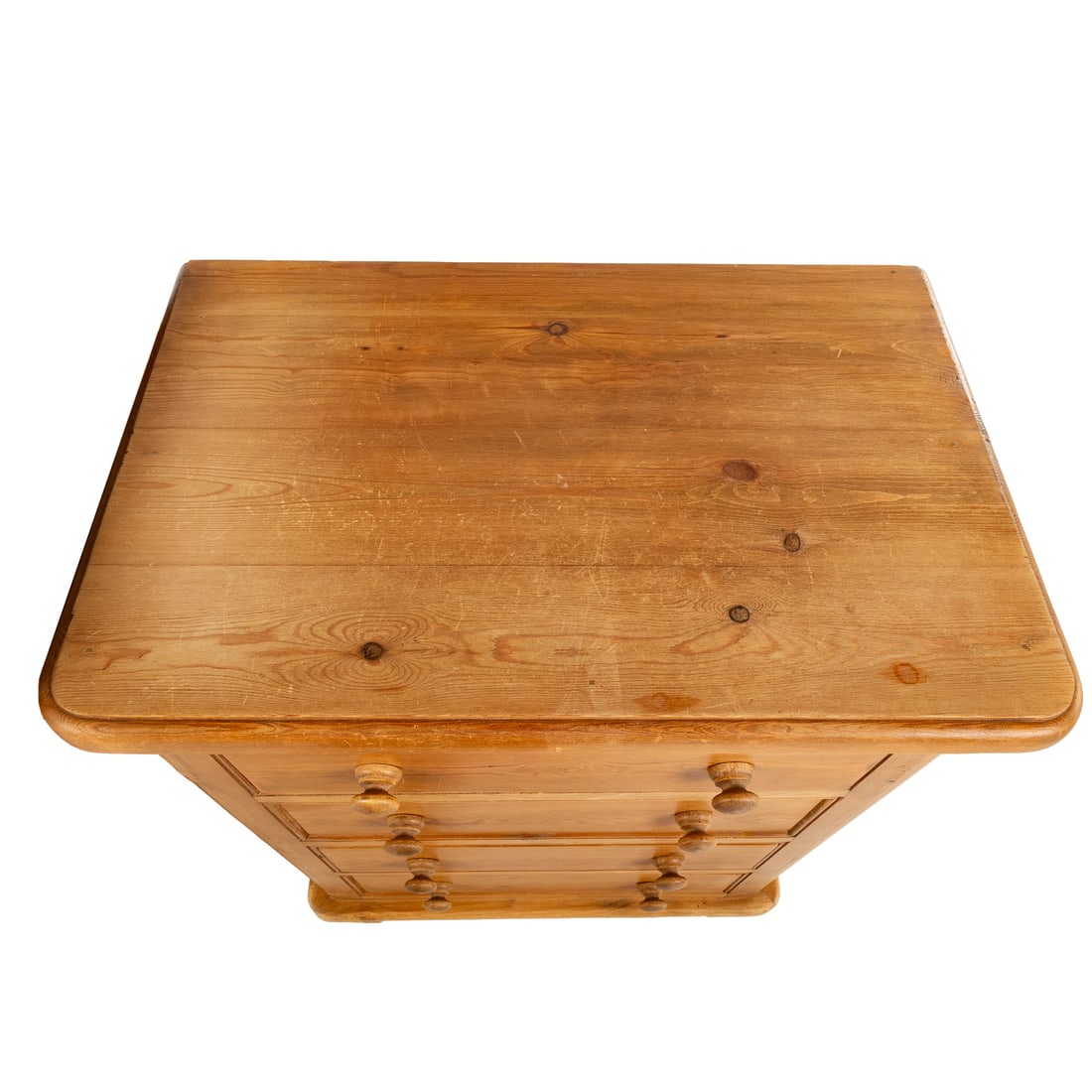 Two Gaines McHale Pine Bedside Chests - 5