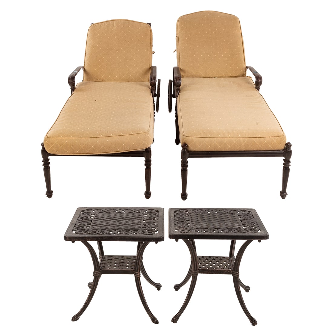 A Pair of Outdoor Chaise Lounges & End Tables (1 of 8)