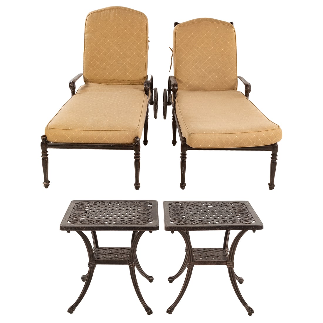 A Pair of Outdoor Chaise Lounges & End Tables (1 of 8)
