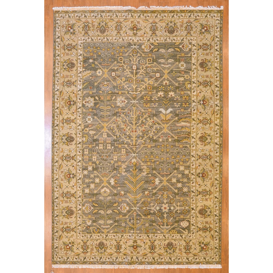 Soumak Rug, India, 5.11 x 8.11 (1 of 3)