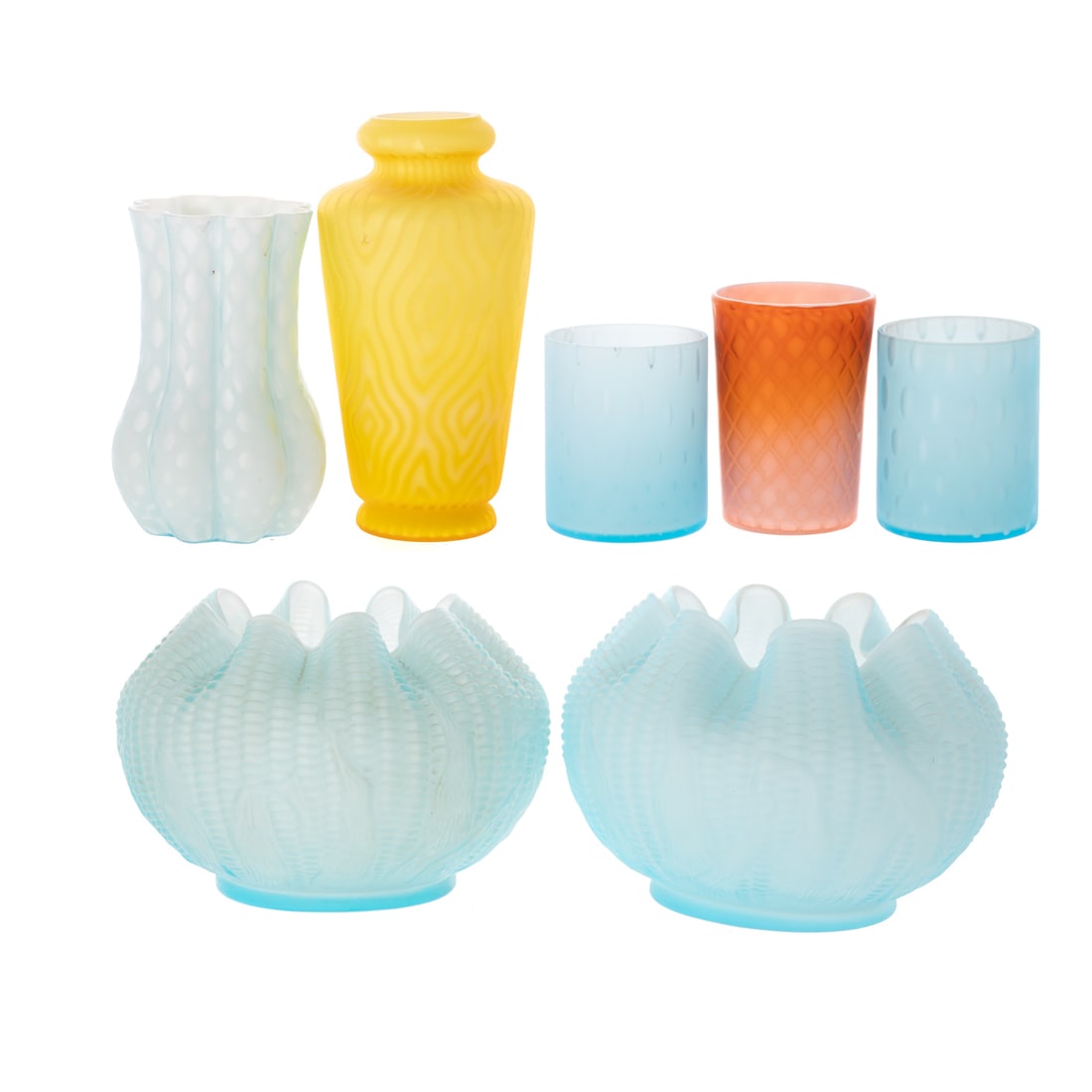Seven Air-Trap Mother-of-Pearl Satin Glass Items (1 of 3)