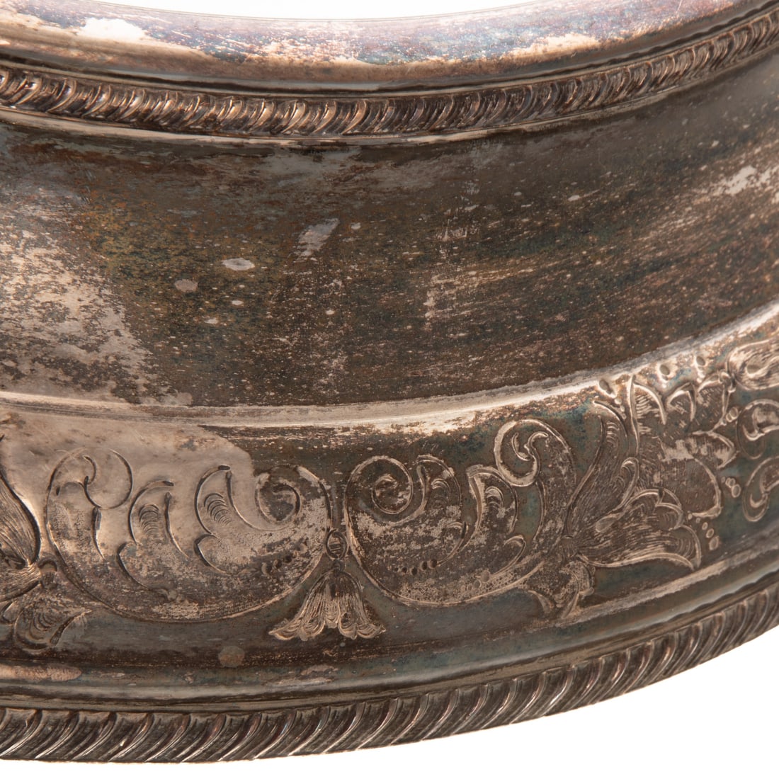 Silver Plated-Mounted Mirrored Plateau - 2