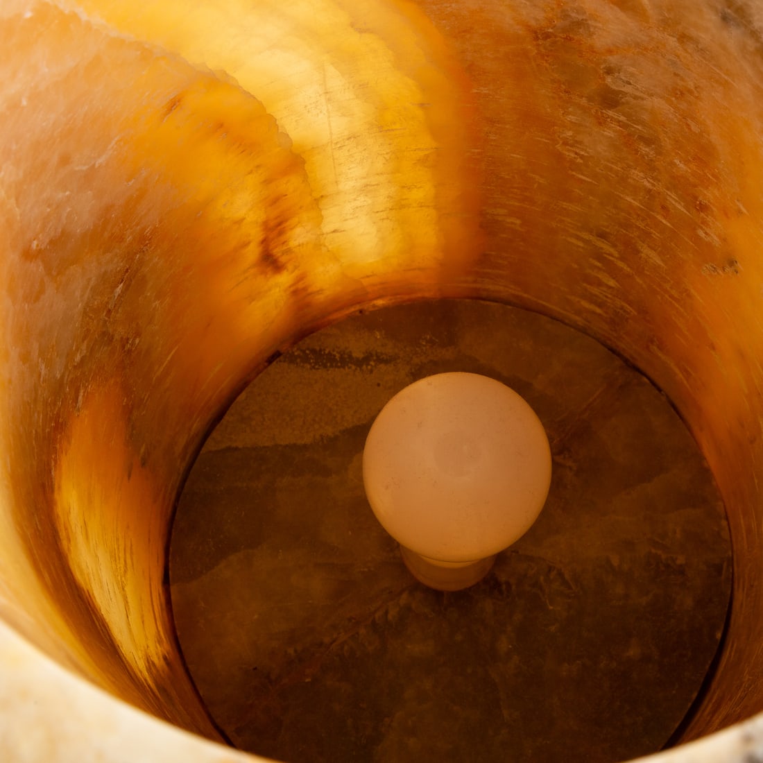 A Large Alabaster Recntagular Table Lamp - 3