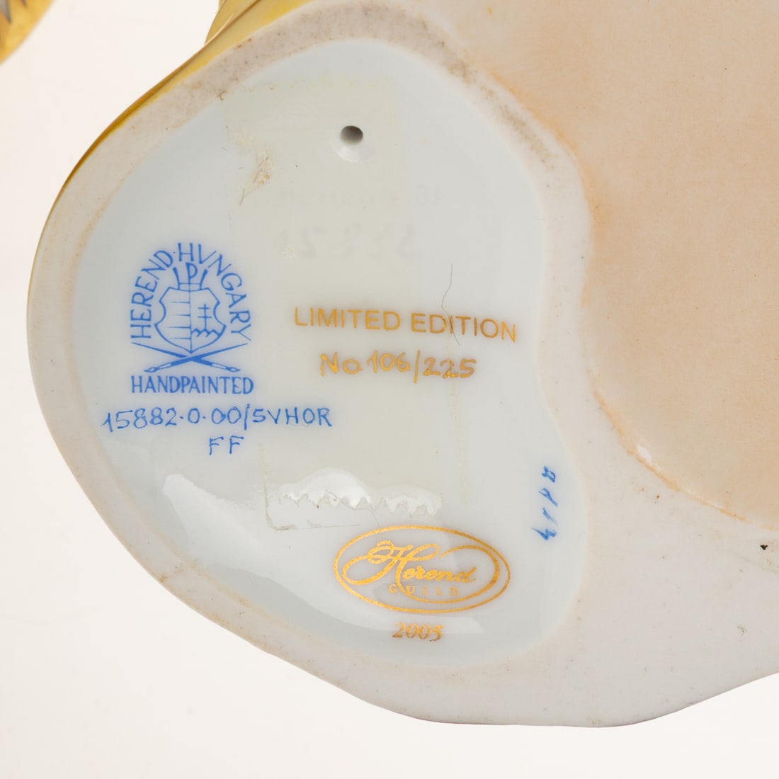 A Herend Guild Fishnet Humming Bird Figure - 3