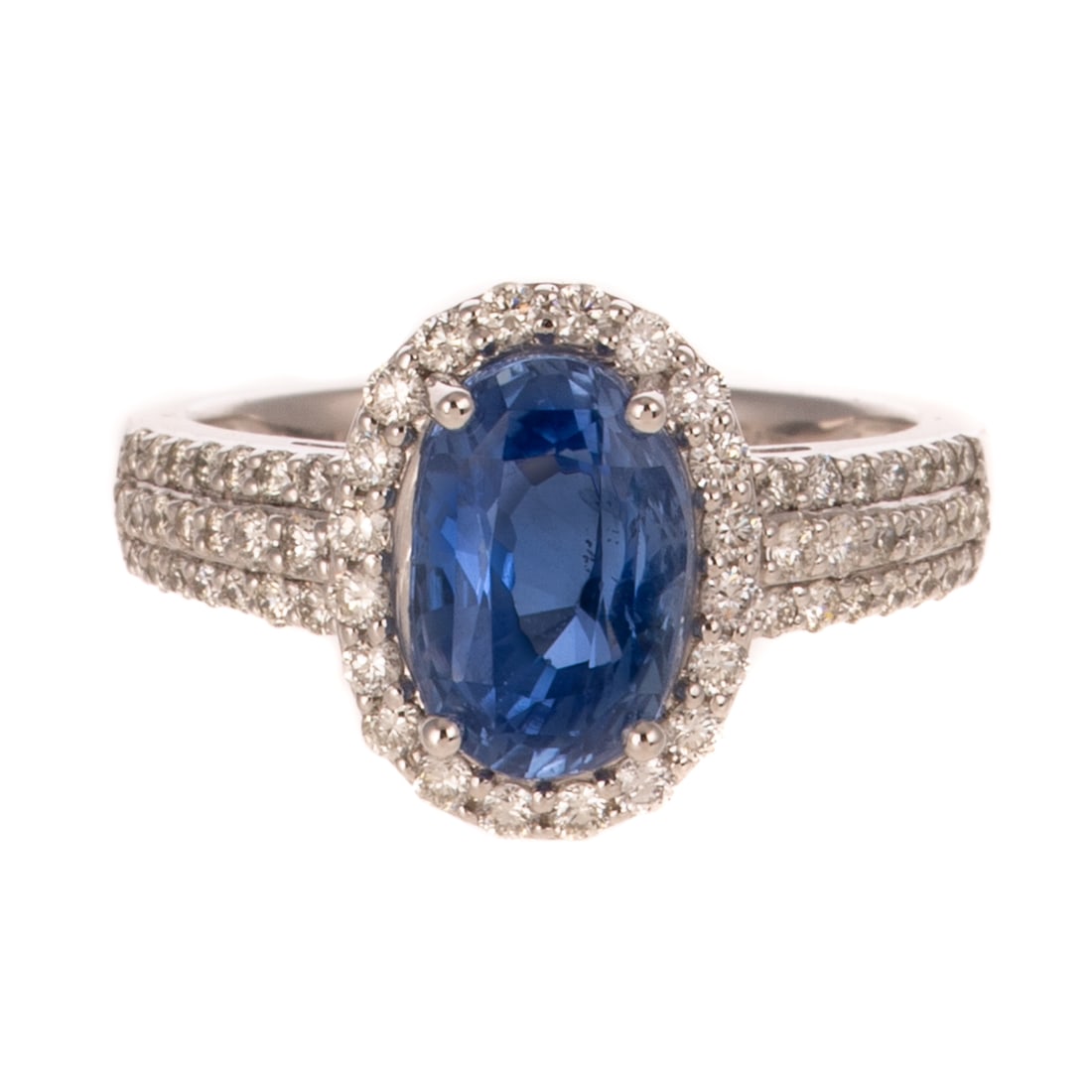 An Unheated Ceylon Sapphire Ring in Platinum (1 of 6)