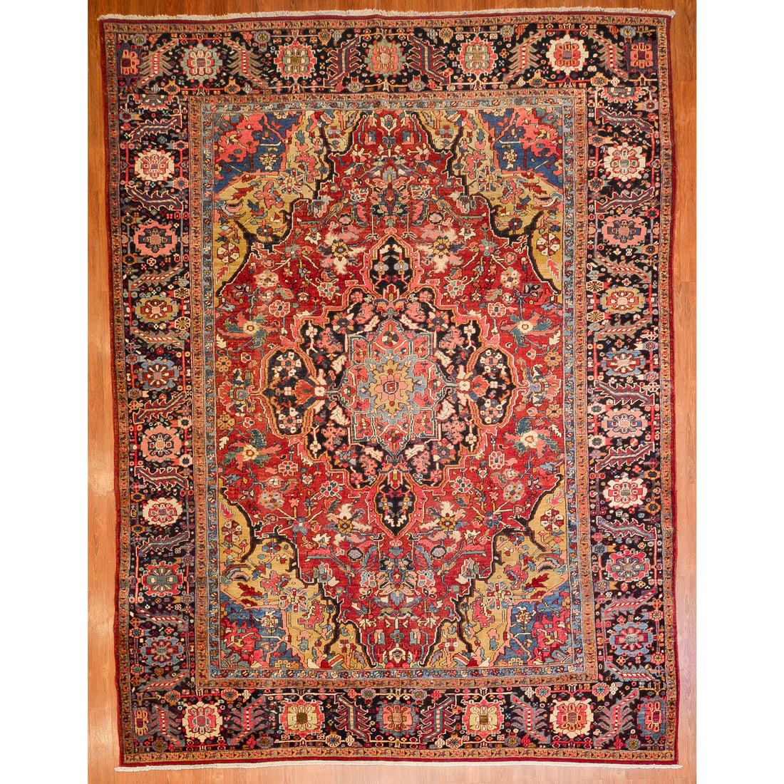 Antique Heriz Rug, Persia, 8.6 x 11 (1 of 4)