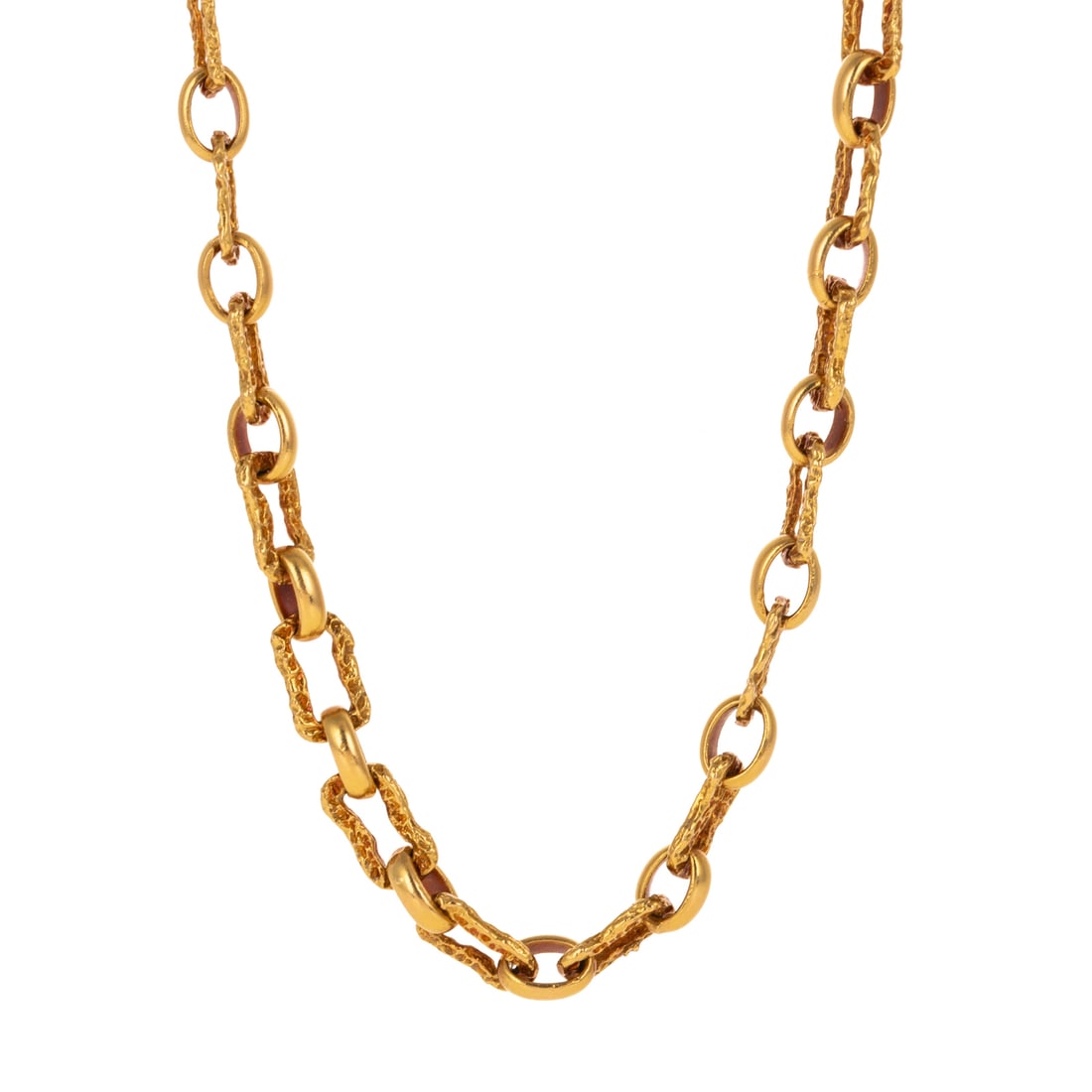 An Italian Textured Link Chain in 18K (1 of 3)