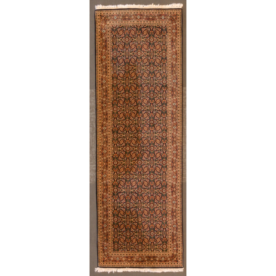 Indo Herati Runner, India, 4.1 x 12.4: Modern, hand-knotted, wool pile