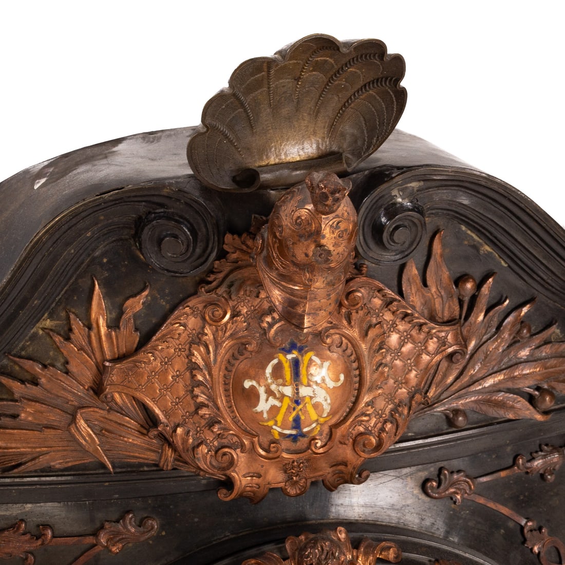 A Neoclassical Metal Wall Clock - 3