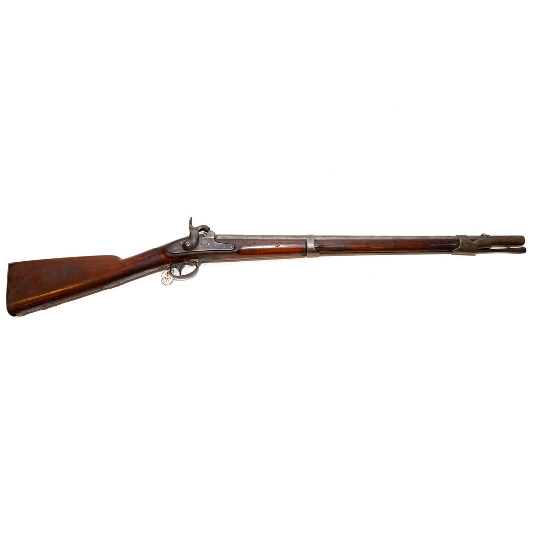 A Springfield Model 1847 Artillery Musketoon: Similar to Model 1841 musket but reduced in size; manufactured without serial numbers in a production run of about 3350; .69 caliber; the barrel, 26 in. L; captive ramrod; with a regulation bayonet; t