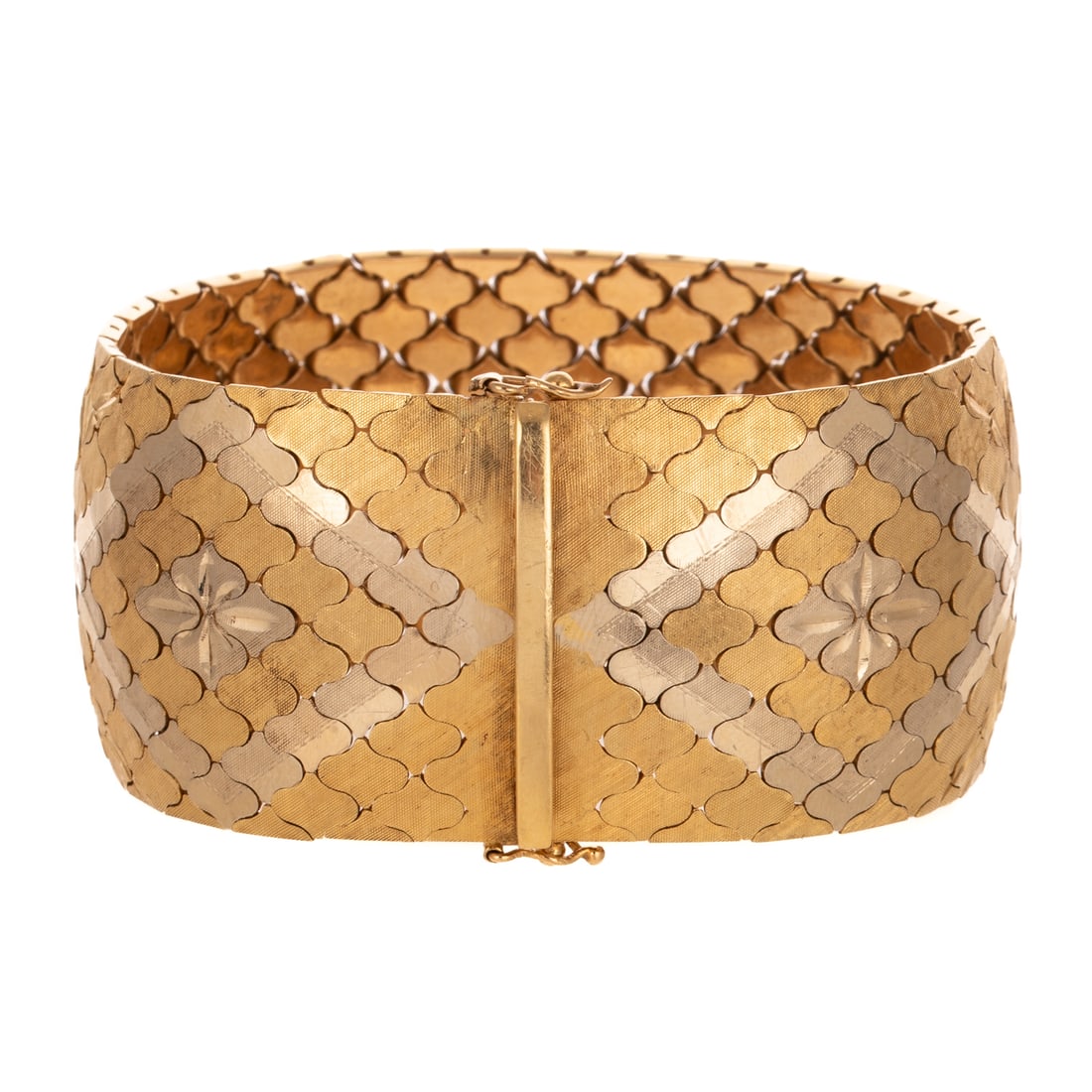 A Two Tone Interlocking Panel Design Bracelet in 18K - 2