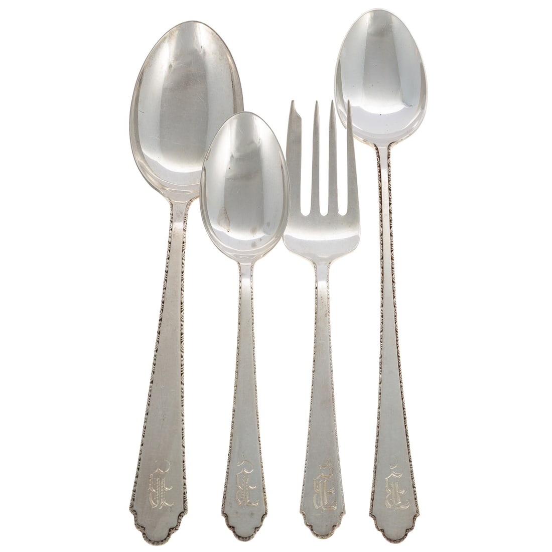 17 Pcs of Lunt Sterling "William & Mary" Flatware (1 of 5)