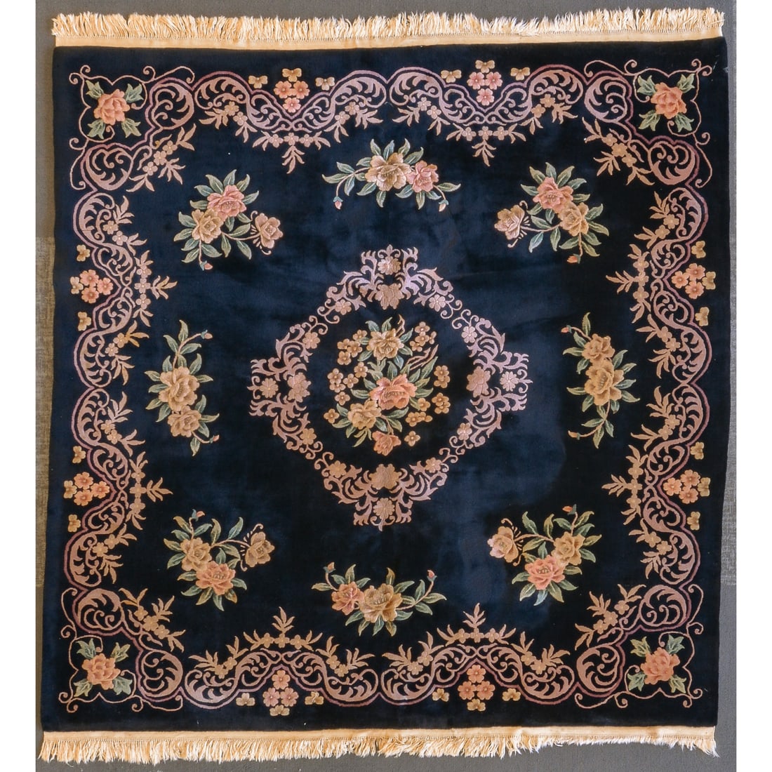 Modern Chinese Rug, China, 8.7 x 8.7 (1 of 5)